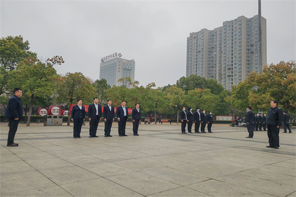 1680146139208381.jpg 142b9f4da14d6e6b6c1edfcbb28df25.jpg