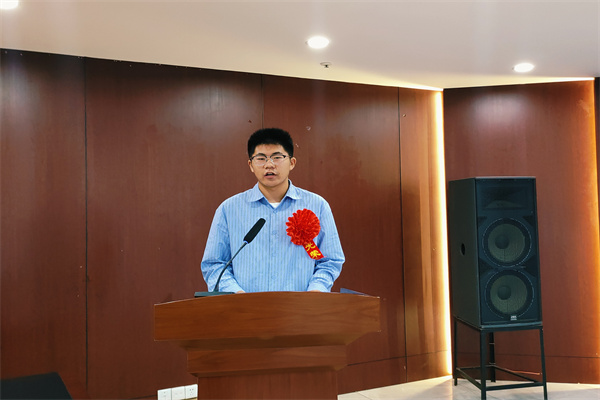 1762487714540586.jpg 5.jpg