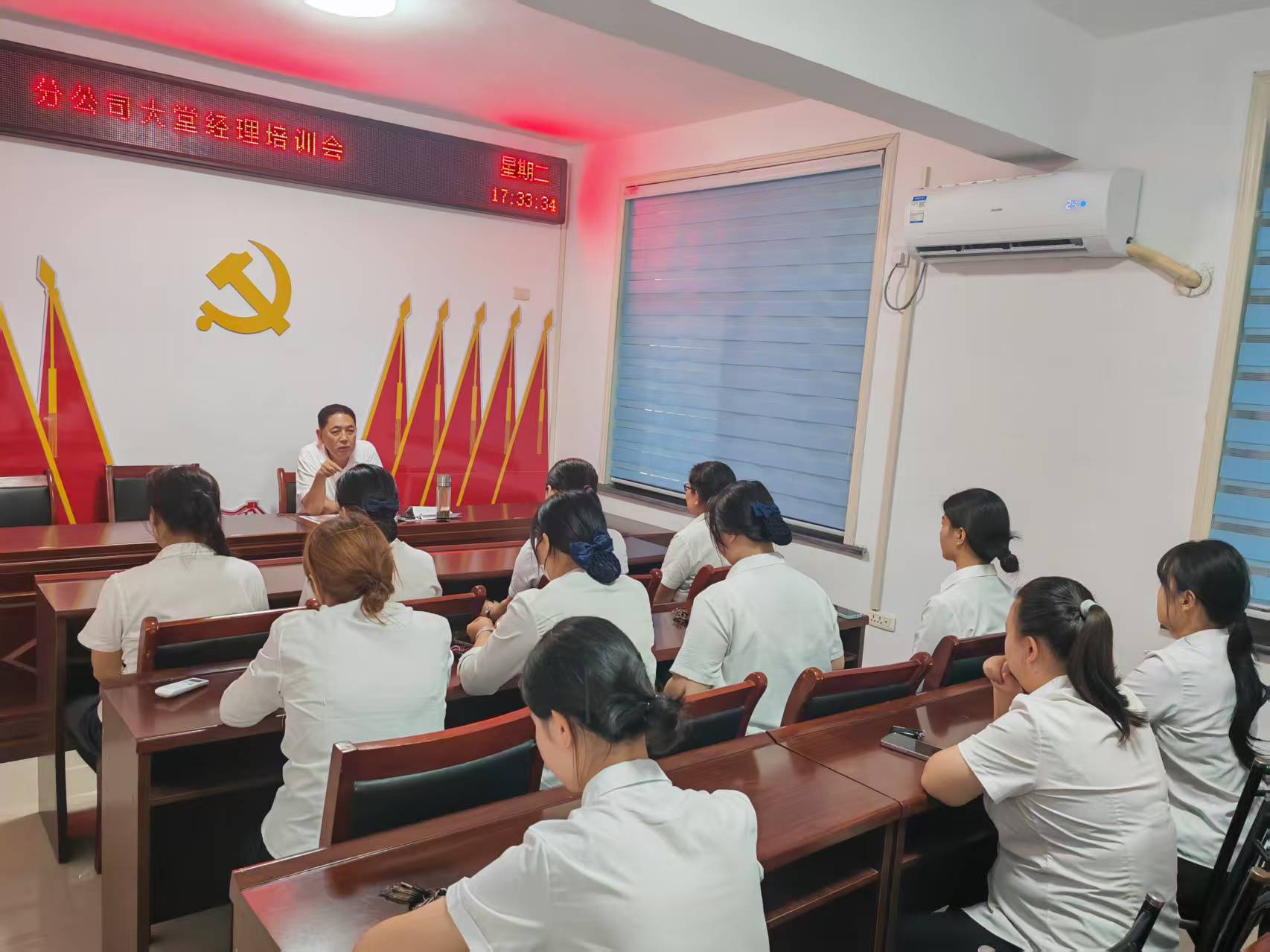 1763448511679872.jpg 1763448511679872.jpg